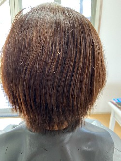 髪質改善後ドライヤーで乾かしたのみ(after)少しだけクセを残して丸みのあるスタイルに仕上げました